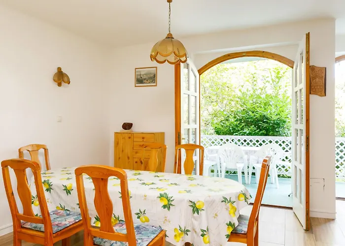 Elisabeth By Interhome Dom wakacyjny